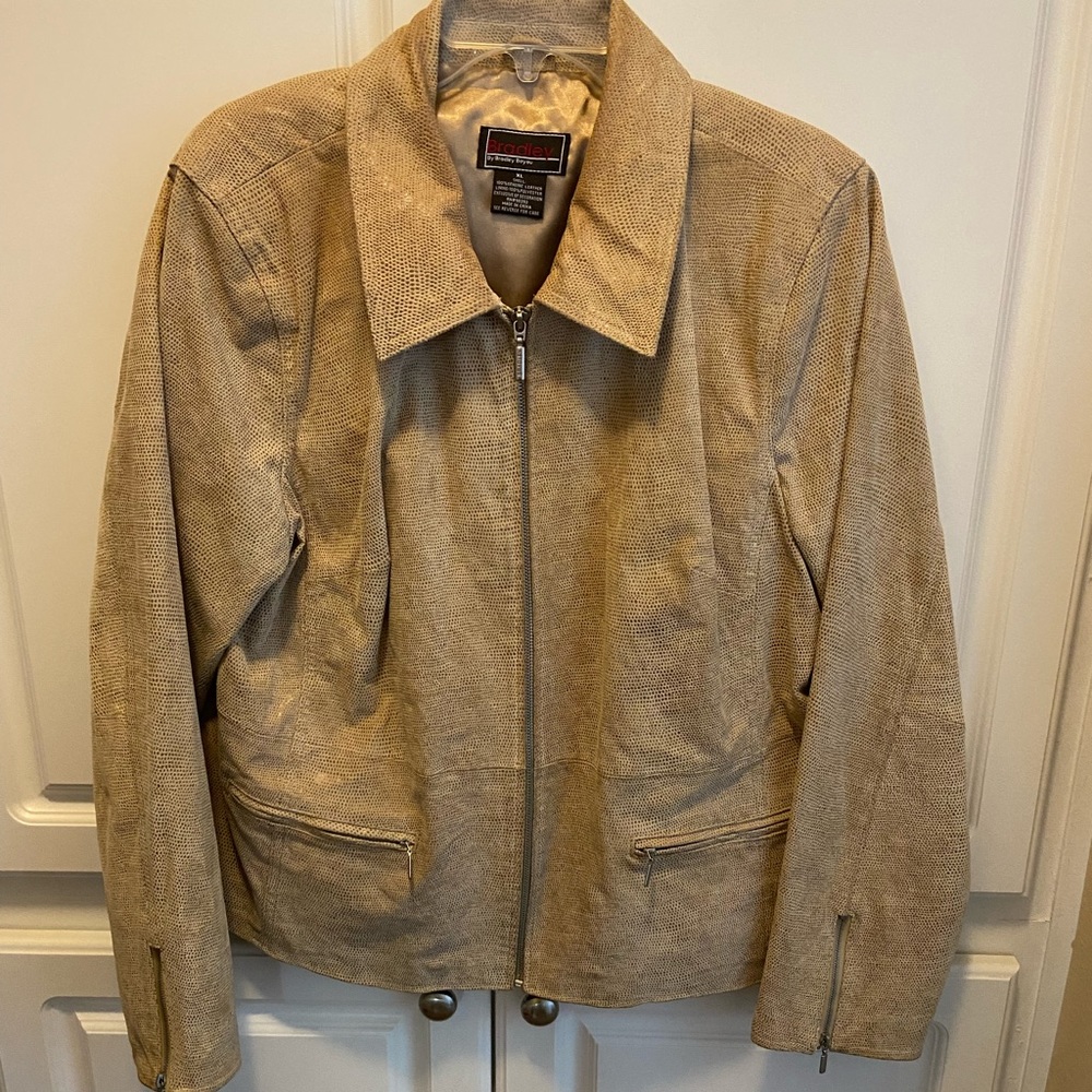 Bradley women’s leather jacket
